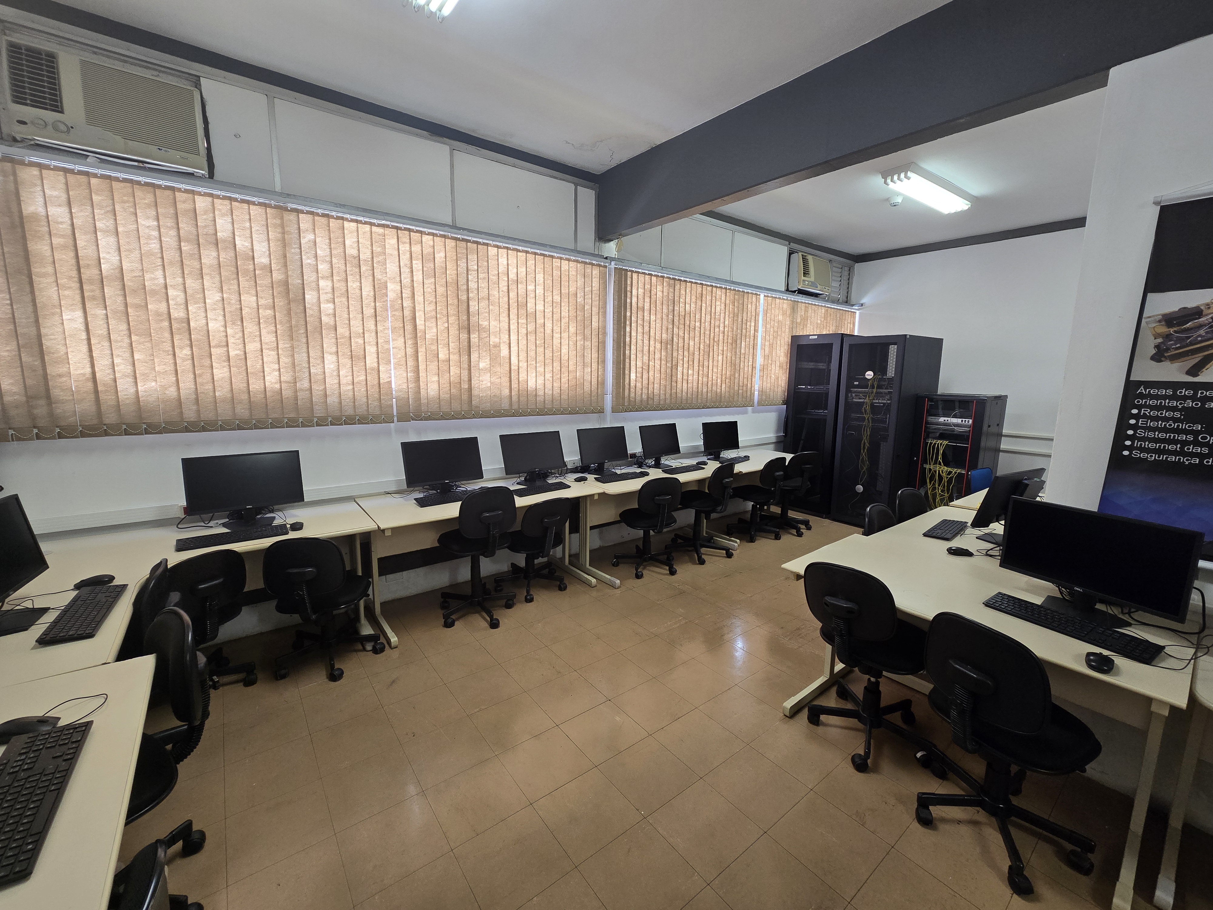 Imagem do laboratório